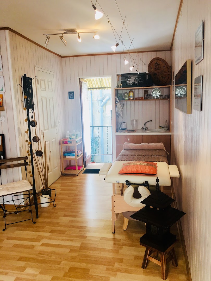 Om Thaï Massage - Bormes les Mimosas · Photos 11